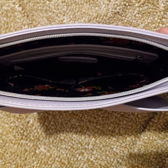 BETSEY JOHNSON PURSE - Picture 8 of 11